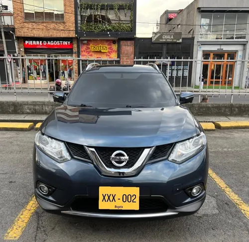 NISSAN XTRAIL EXCLUSIVE 2017
