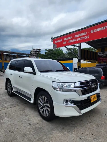 Toyota Land Cruicer Lc200 Blindada 2019