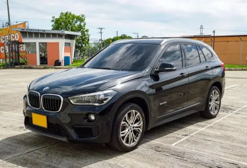 BMW X1  2.0 